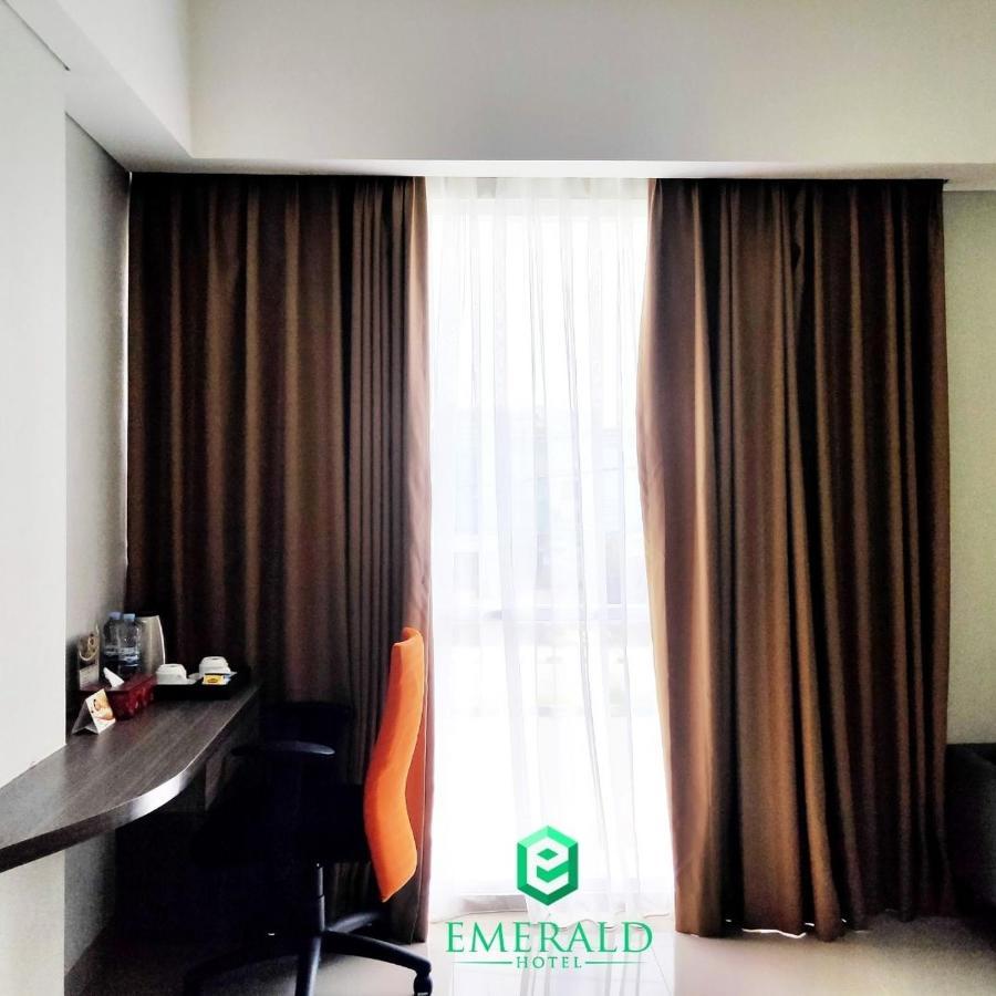 Emerald Hotel ティミカ エクステリア 写真