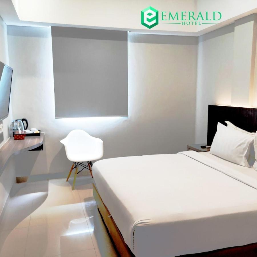 Emerald Hotel ティミカ エクステリア 写真
