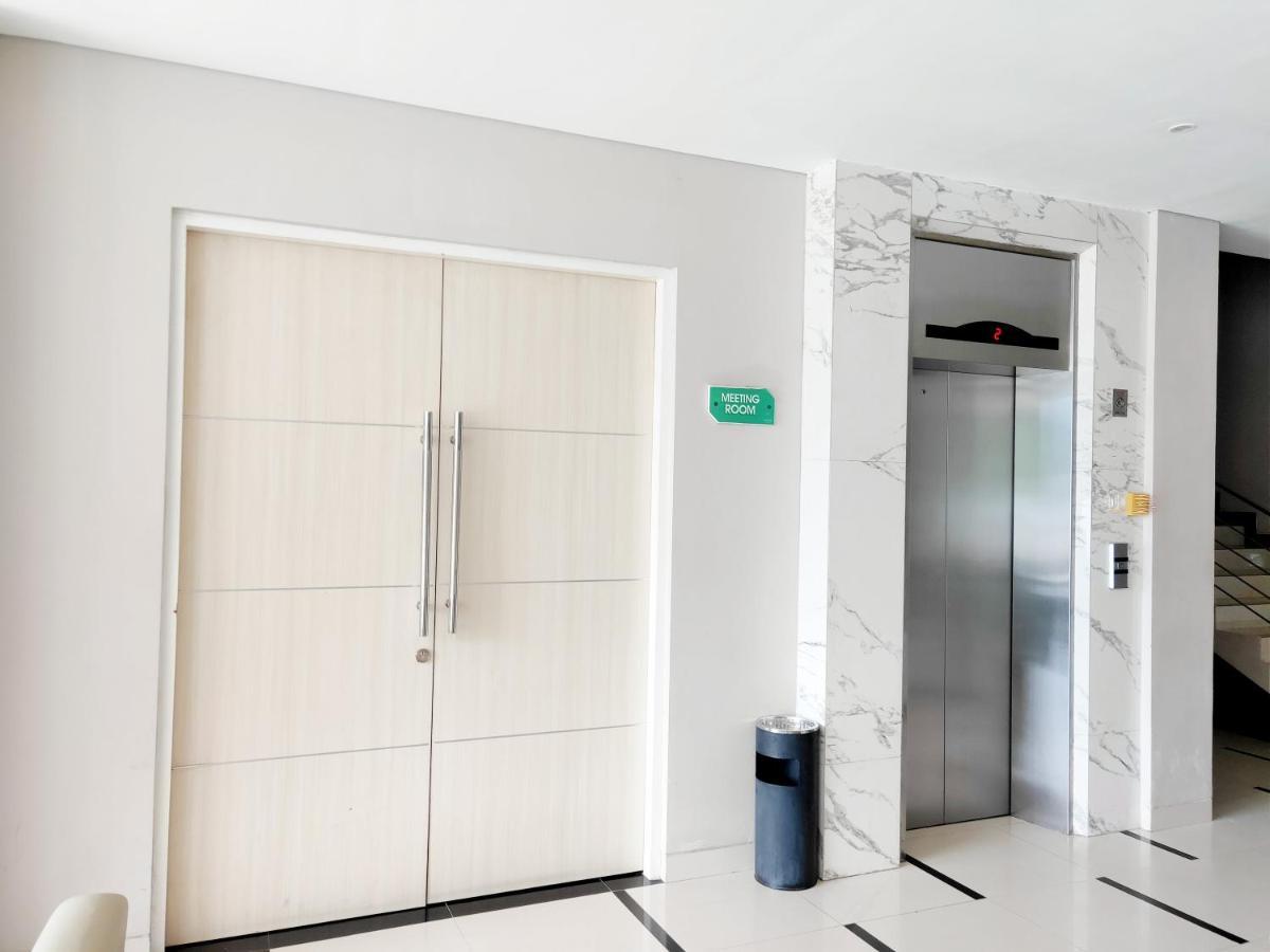 Emerald Hotel ティミカ エクステリア 写真